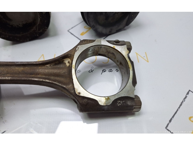 Шатун      Volkswagen Golf III  