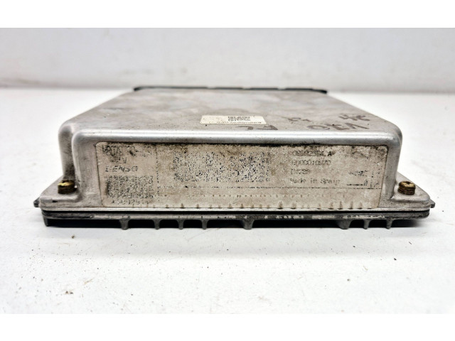 Блок управления двигателя    Volvo V70