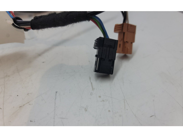 Зеркало электрическое        Peugeot 2008 I  2013 - 2019 года   