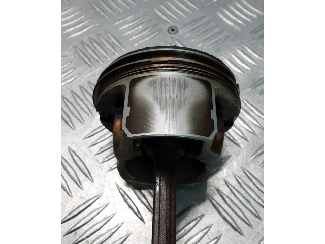 Поршень с шатуном 4J11 Mitsubishi Outlander для бензинового двигателя 2.0