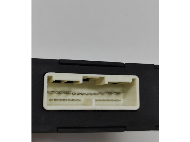 Блок управления коробкой передач 31686384   Volvo S90, V90