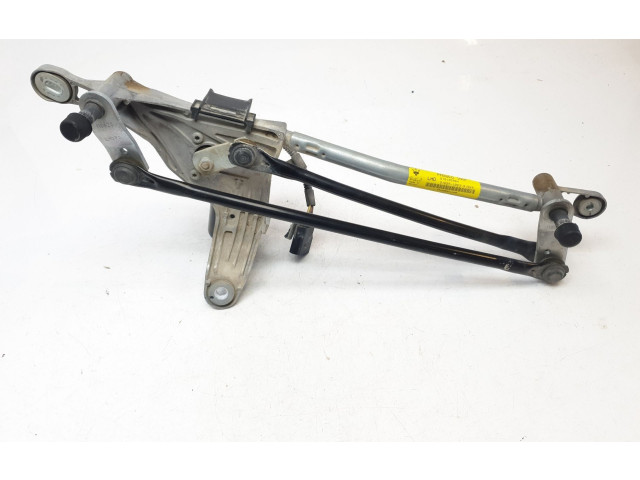 Моторчик дворников 670105984    Maserati Ghibli