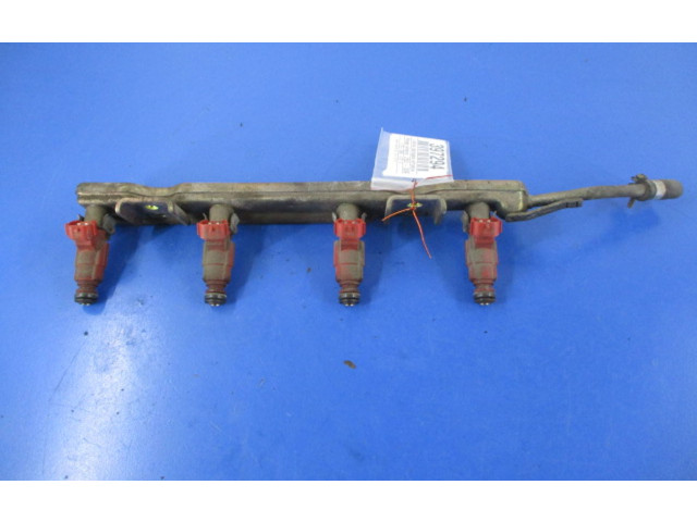 Топливная рампа Nissan Almera Tino для двигателя QG15DE