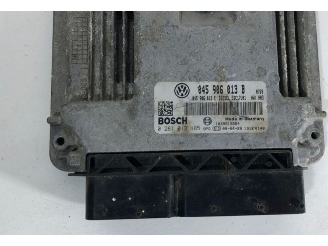 Блок управления двигателя 045906013B   Skoda Fabia Mk2 (5J)