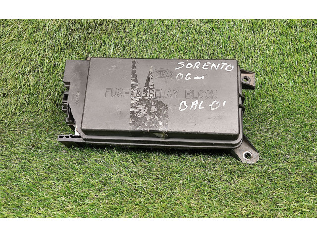 Блок предохранителей 911603E070   KIA Sorento    