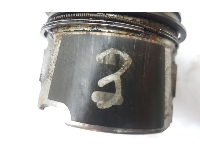 Píst T1DA   Ford Grand C-MAX  pro naftový motor 1.6  