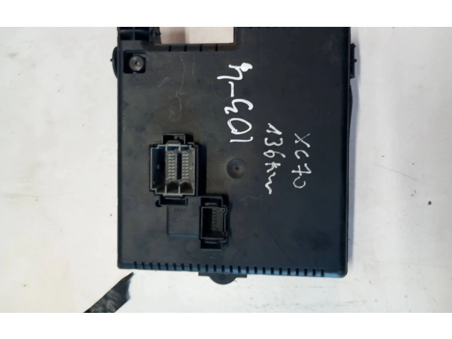 Блок предохранителей 30728512, 05W335 Volvo XC90