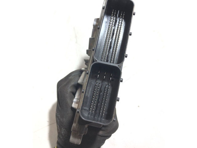 Блок управления двигателя 31272463AA, 0281012103    Volvo XC90