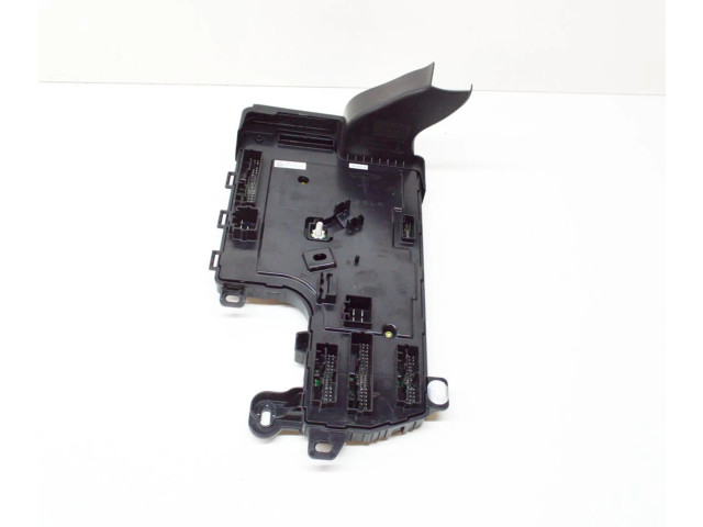 Блок комфорта 107867300L Tesla Model 3