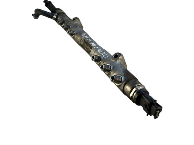 Топливная рампа 31259011, 0445215023   Volvo XC90  