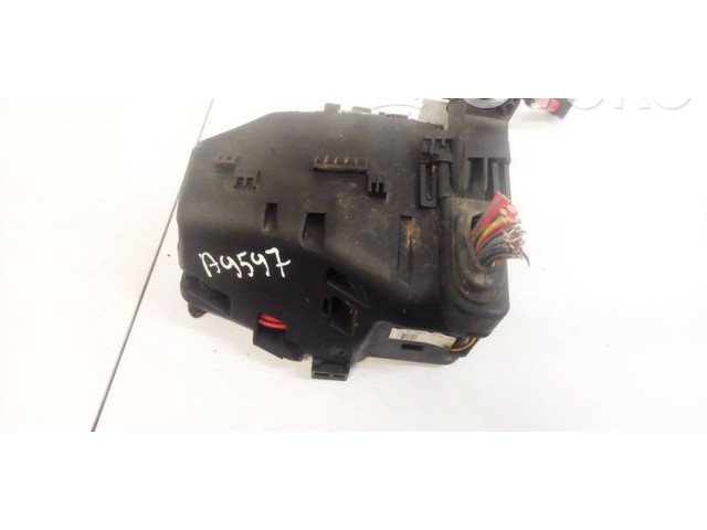 Блок предохранителей  6G9T14A067CA, 6G9T-14A067-CA   Volvo V70    