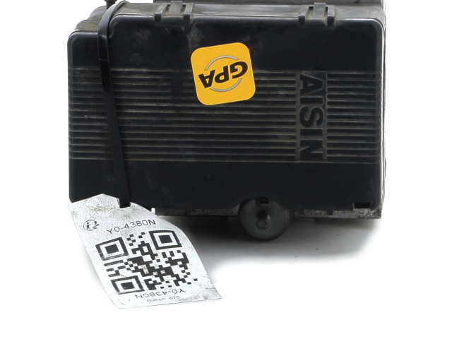 Блок АБС MR955425, Y0-4380N Mitsubishi Pajero Sport I 1996 - 2008 года