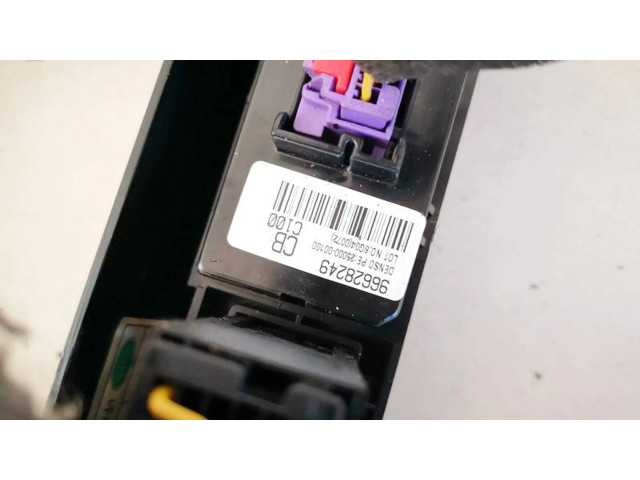 Дисплей 96628249 Chevrolet Captiva