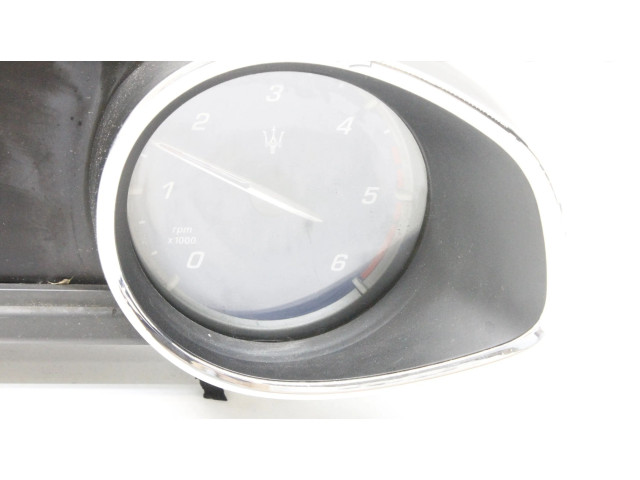 Přístrojová deska Maserati Quattroporte 2017 670100136