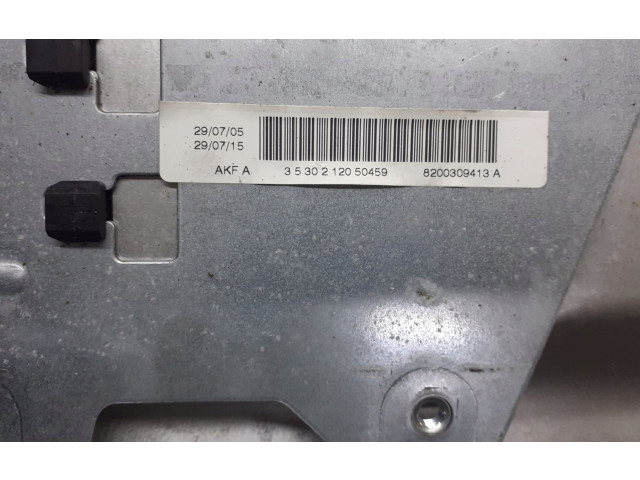 Подушка безопасности водителя 8200309413A   Renault Clio III