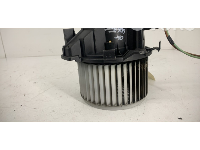 Вентилятор печки    77363824   Fiat Bravo