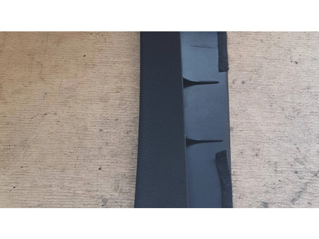 Другая деталь салона