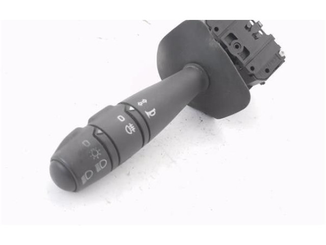 Ручка поворотов/ фонарей Dacia Sandero  2008 - 2012 года 8200792584, 6001551360      