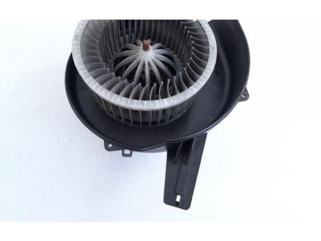 Вентилятор печки 6R1819015, 2PINOS Audi A1