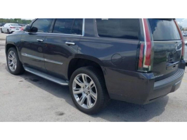Блок управления 22982740 Cadillac Escalade IV