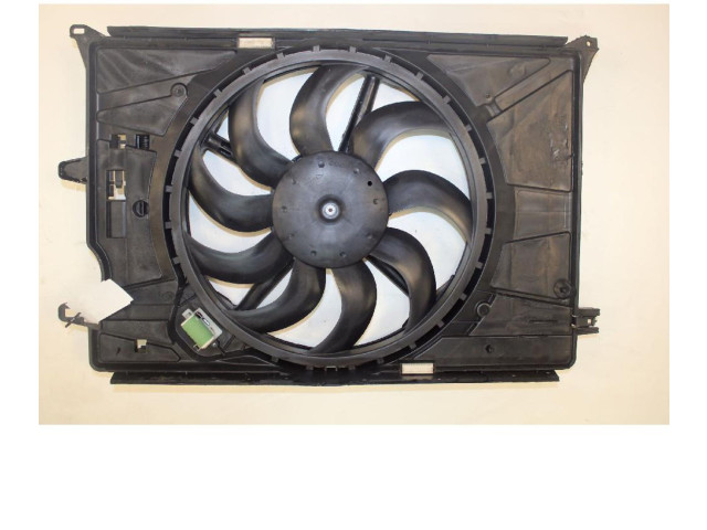 Вентилятор радиатора         Fiat 500X 