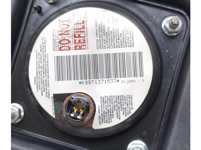 Подушка безопасности водителя 1H56900010, 569001H000 KIA Ceed