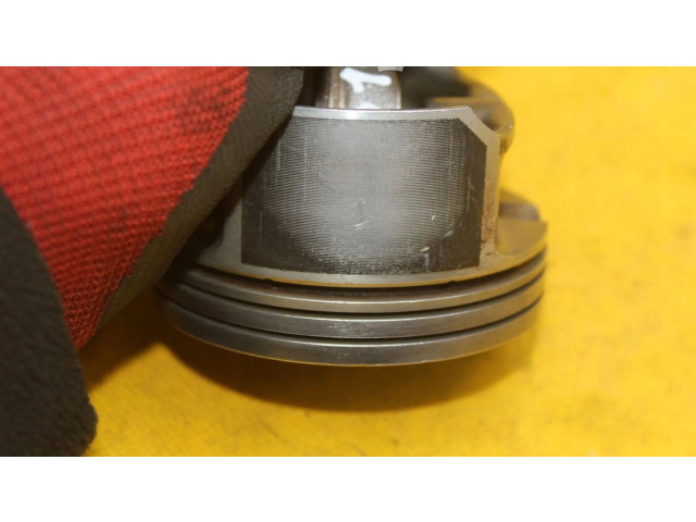 Поршень с шатуном 77L27 Mini One - Cooper R50 - 53