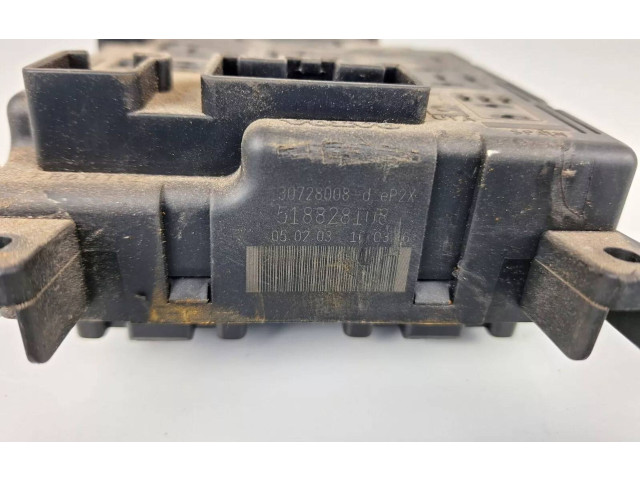 Блок предохранителей  30728008   Volvo XC90    