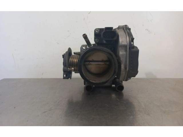 Дроссельная заслонка 058133063 Audi A4 S4 B5 8D