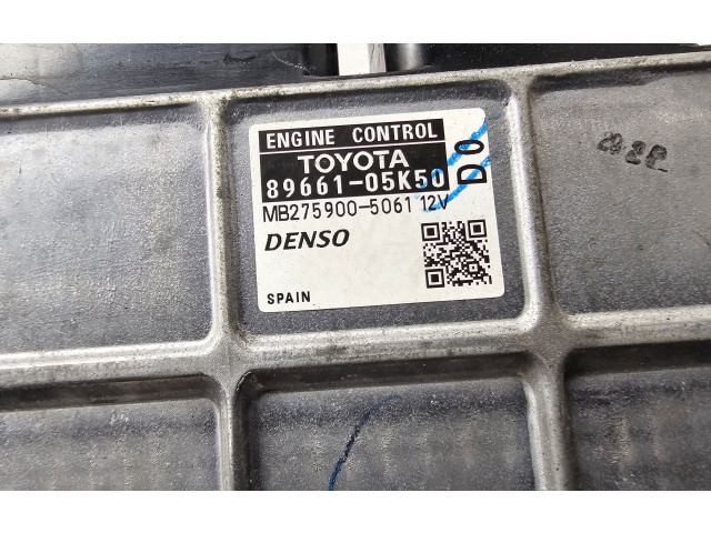 Řídící jednotka 8966105K50 Toyota Avensis T270 2013