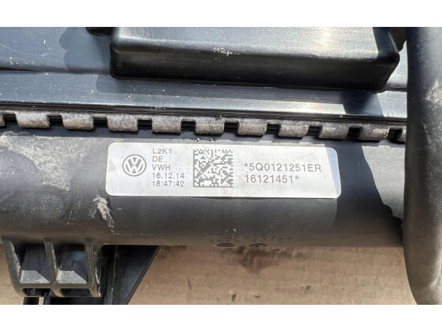 Интеркулер 5Q0121205S Skoda Octavia Mk3 (5E)