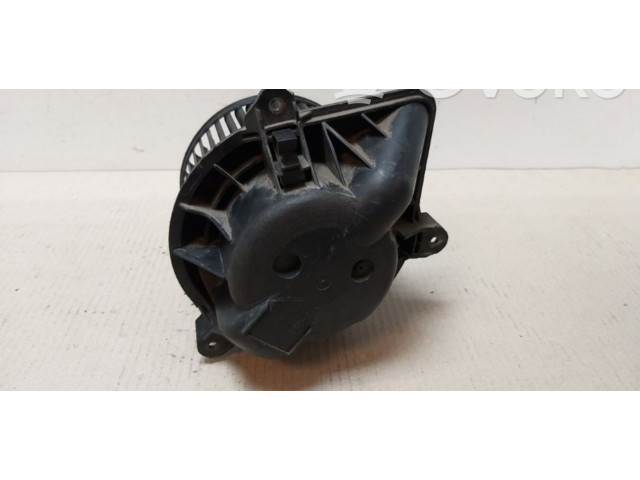 Вентилятор печки       Renault Trafic II (X83)