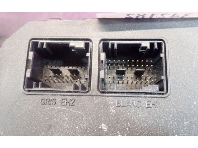 Pojistková skříňka Peugeot 206 CC 2004