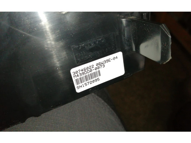 Блок управления климат-контролем 30746022 Volvo V70