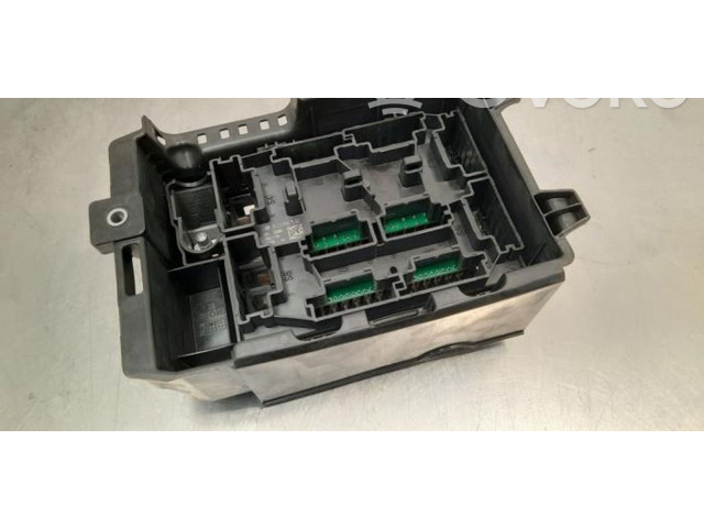 Pojistková skříňka A2239061502 Mercedes-Benz C W206 2022