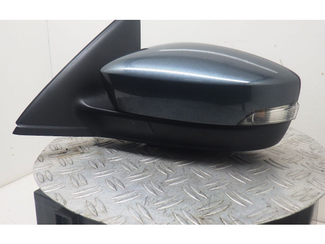 Зеркало электрическое Skoda Fabia Mk3 (NJ) 2015 - 2021 года