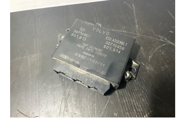 Блок управления парковки 30710957, 30710956 Volvo XC90