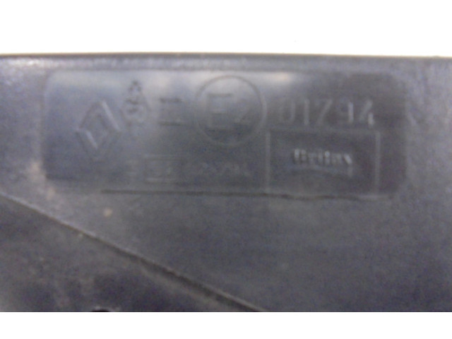 Зеркало (механическое)       Renault Clio I  1990 - 1998 года   