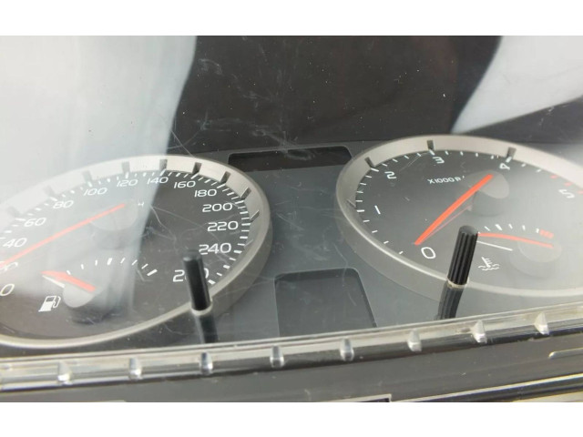 Панель приборов 30710071   Volvo C30       