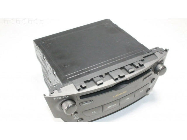 Радио/ проигрыватель CD/DVD / навигация