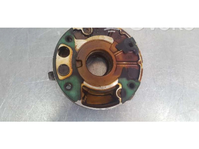 Масляный насос   9458426  Volvo XC90 