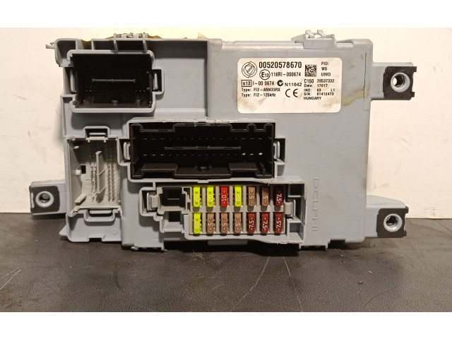 Pojistková skříňka Řídící jednotka BSM 00520578670   Fiat Punto (199) 2017