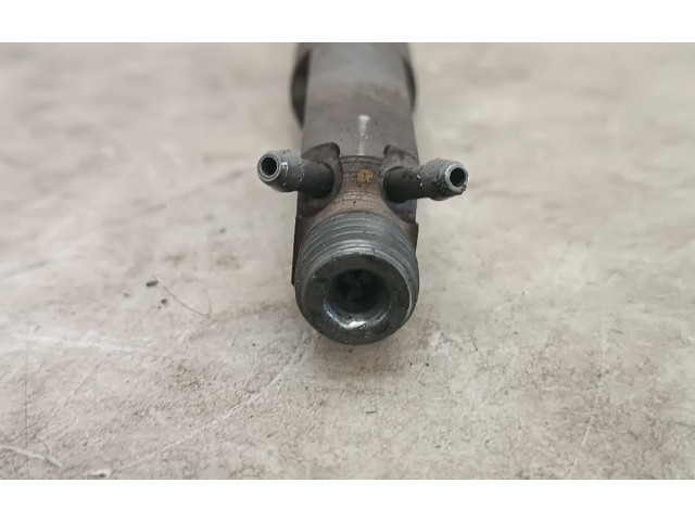 Vstřikovač 038130202 Seat Toledo II (1M) AHF