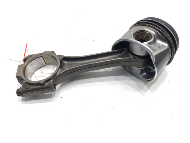 Píst CLH   Seat Leon (5F)     