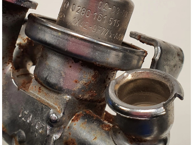 Топливная рампа 6S7Q9D280AA Jaguar X-Type