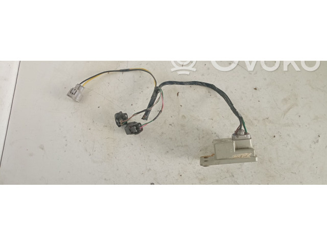 Блок управления 88018FJ000   Subaru Forester SH