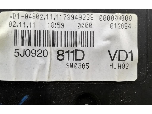 Панель приборов 5J0920811D Skoda Fabia Mk2 (5J)