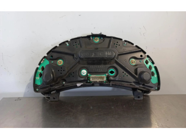 Панель приборов 88311302   Opel Combo C       