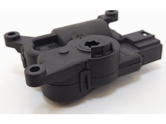 Вентилятор печки 5Q0907511A, T1016054F Volkswagen Golf VII