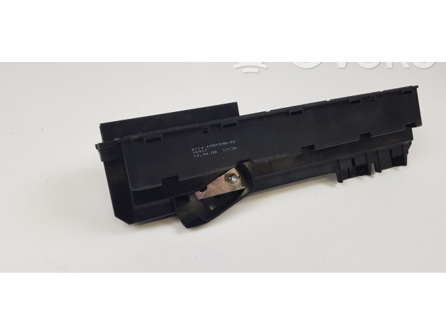 Pojistková skříňka 6957330, 6114695733002 BMW 5 E60 E61 2005